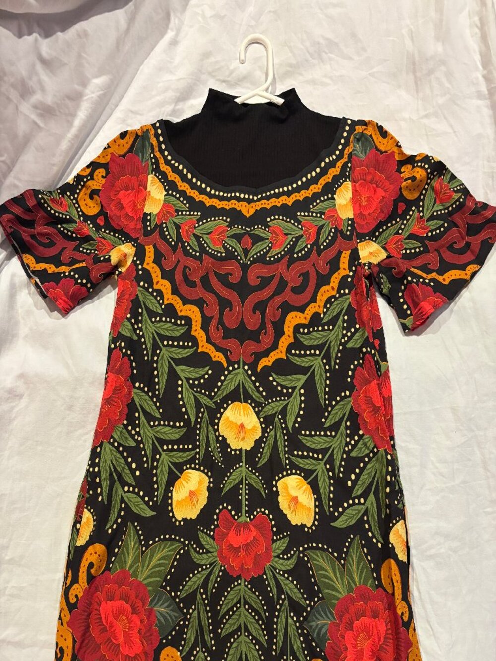 Anthropologie Farm Rio Turtle Neck Dress w/ Pockets